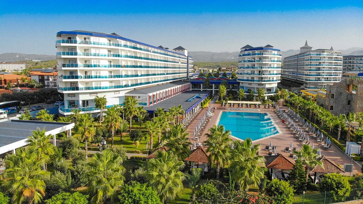 Готель EFTALIA MARIN RESORT - Головна будівля