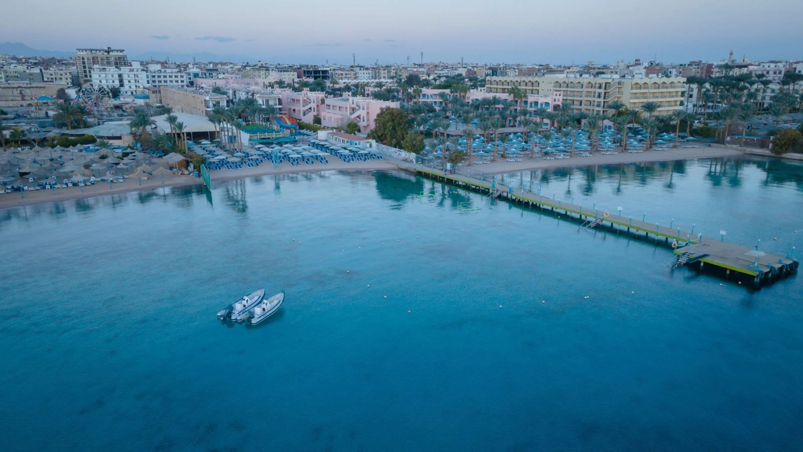 Готель MINAMARK RESORT & SPA - Пляж