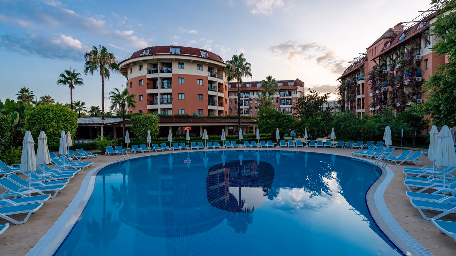 Готель PALMERAS BEACH HOTEL - Головна будівля