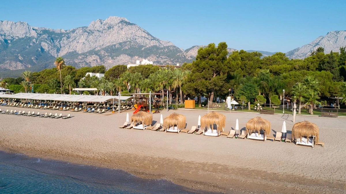 Готель Seven Seas Hotel Life - пляж