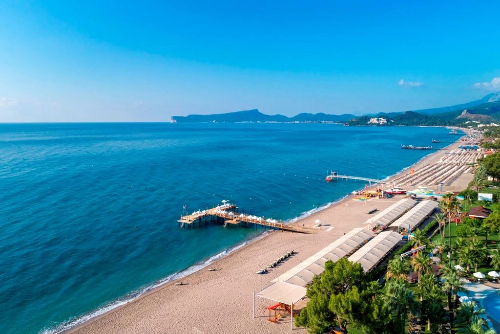 Готель Seven Seas Hotel Life - пляж пірс