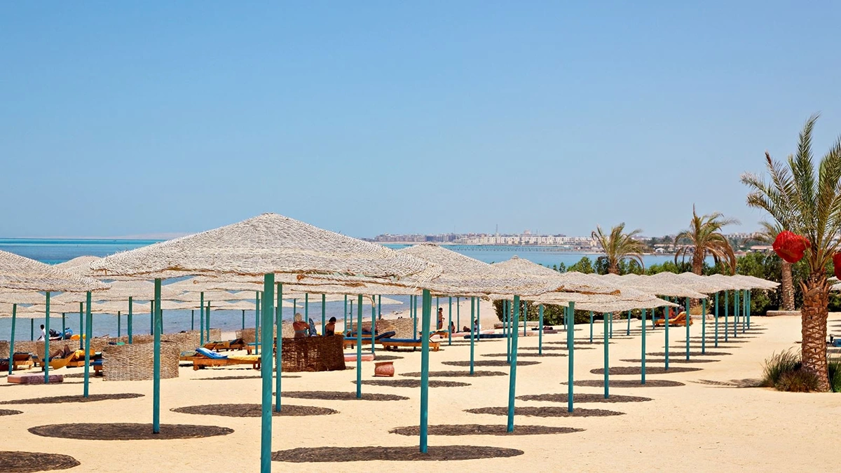 Готель THREE CORNERS SUNNY BEACH RESORT - Пляж